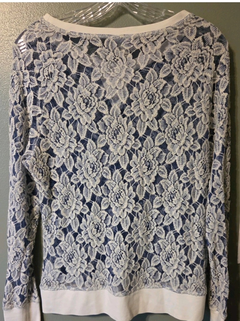 Ariat White Floral Lace Overlay Long Sleeve Top with Navy Underlay - Picture 4 of 4
